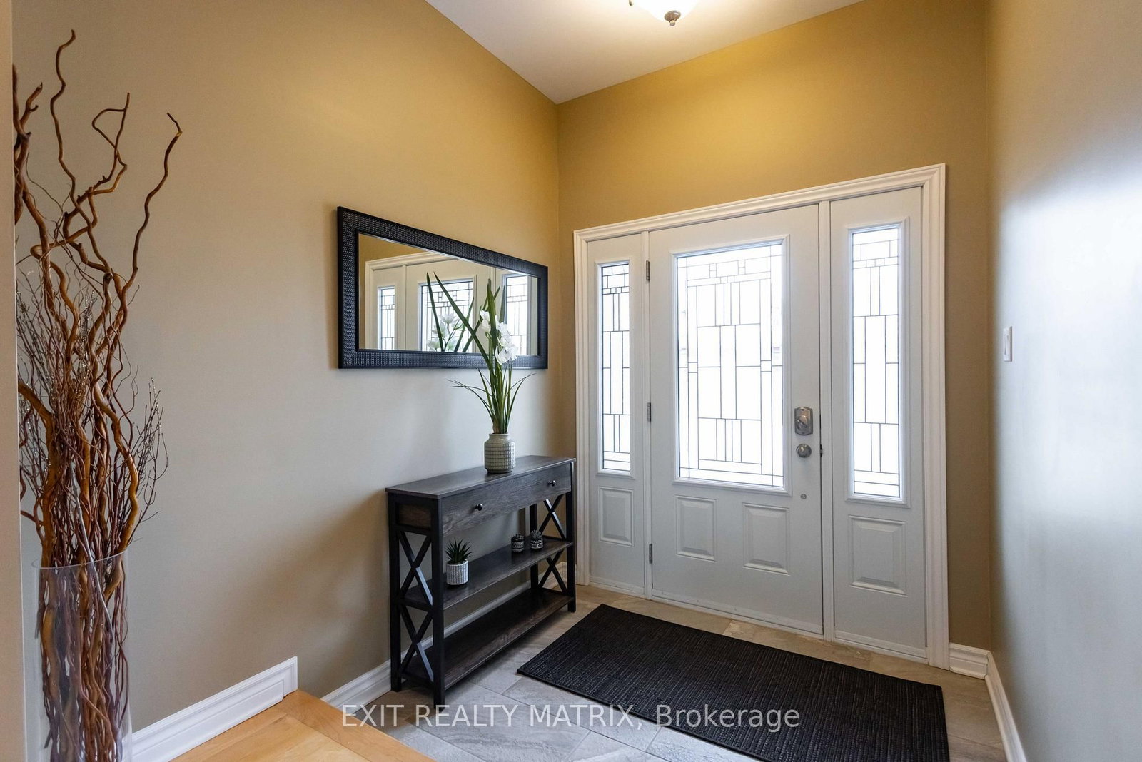 484 Bruges Street • Russell, ON photo 3