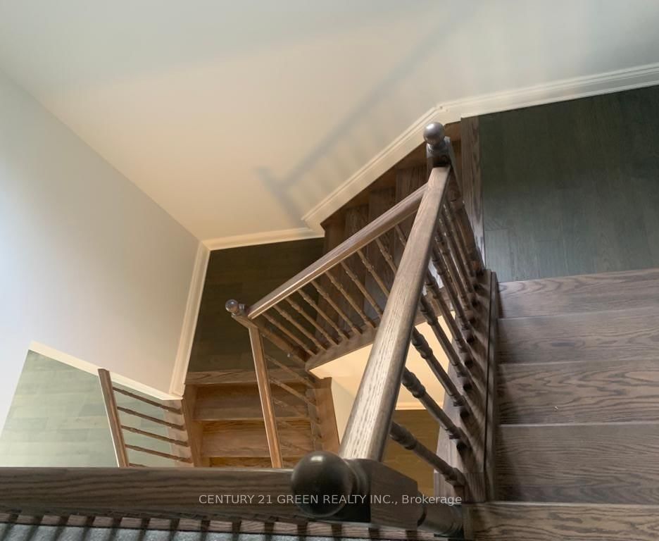 136 Yearling Circle • Richmond, ON photo 10