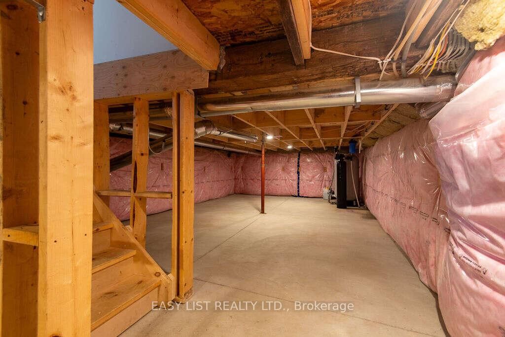 8993 Petrolia Line • Brooke-Alvinston, ON photo 39