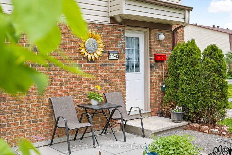 41C Forester Crescent, Ottawa