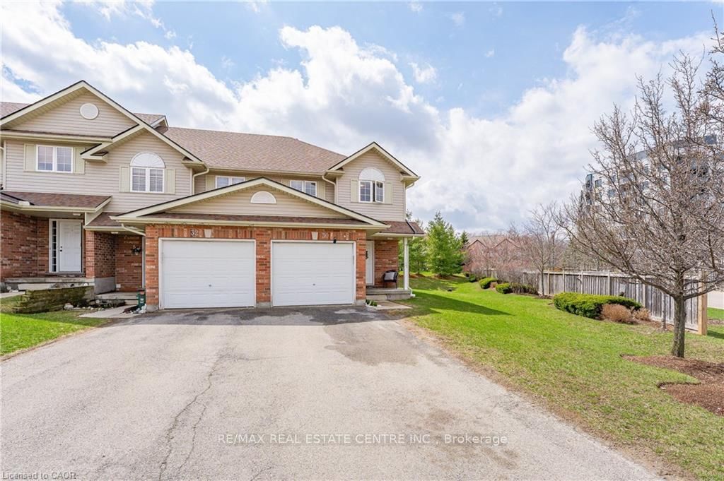 30 Fallowfield Drive