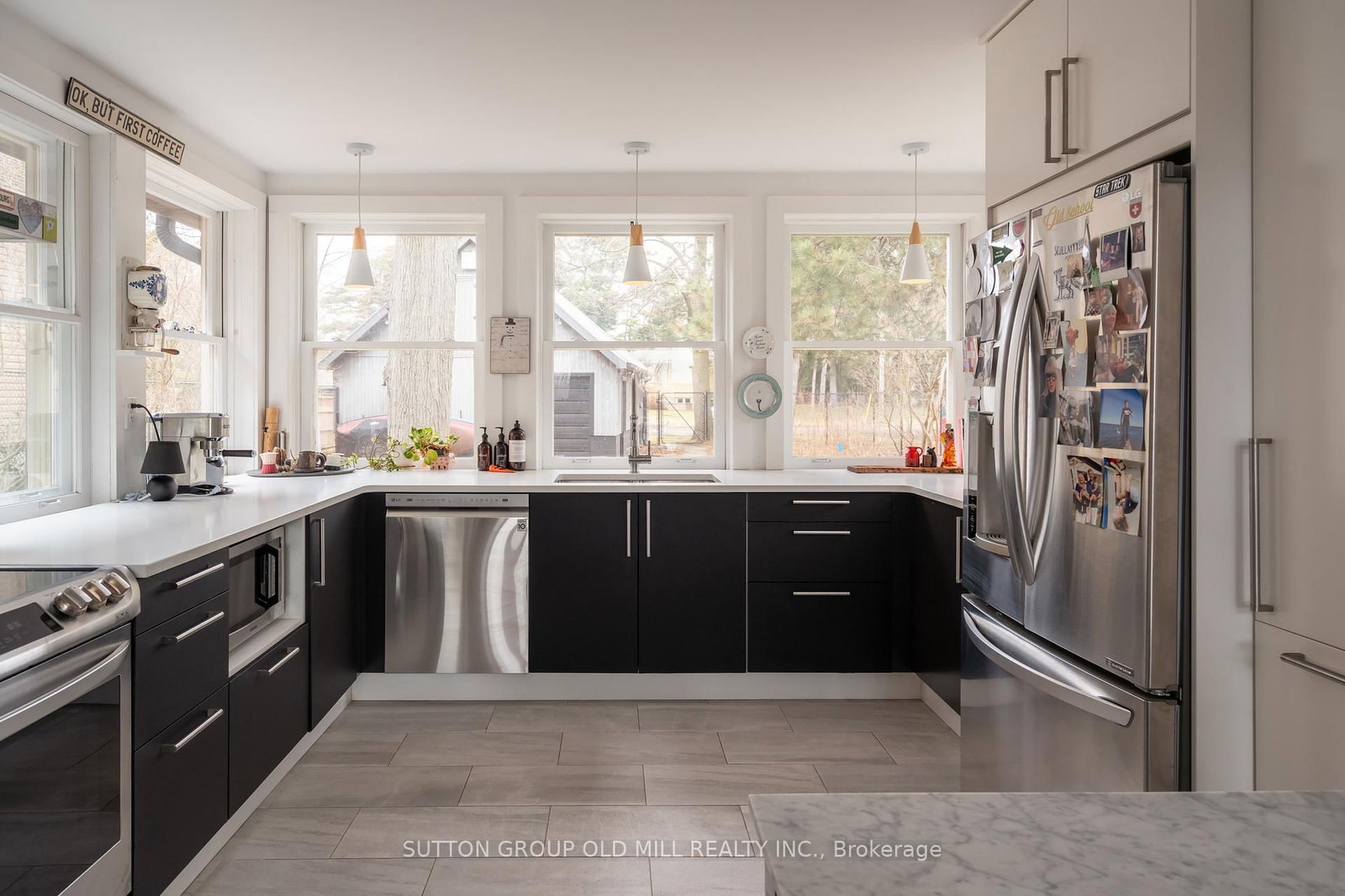 25 Lakeshore Road W • Port Colborne, ON photo 15