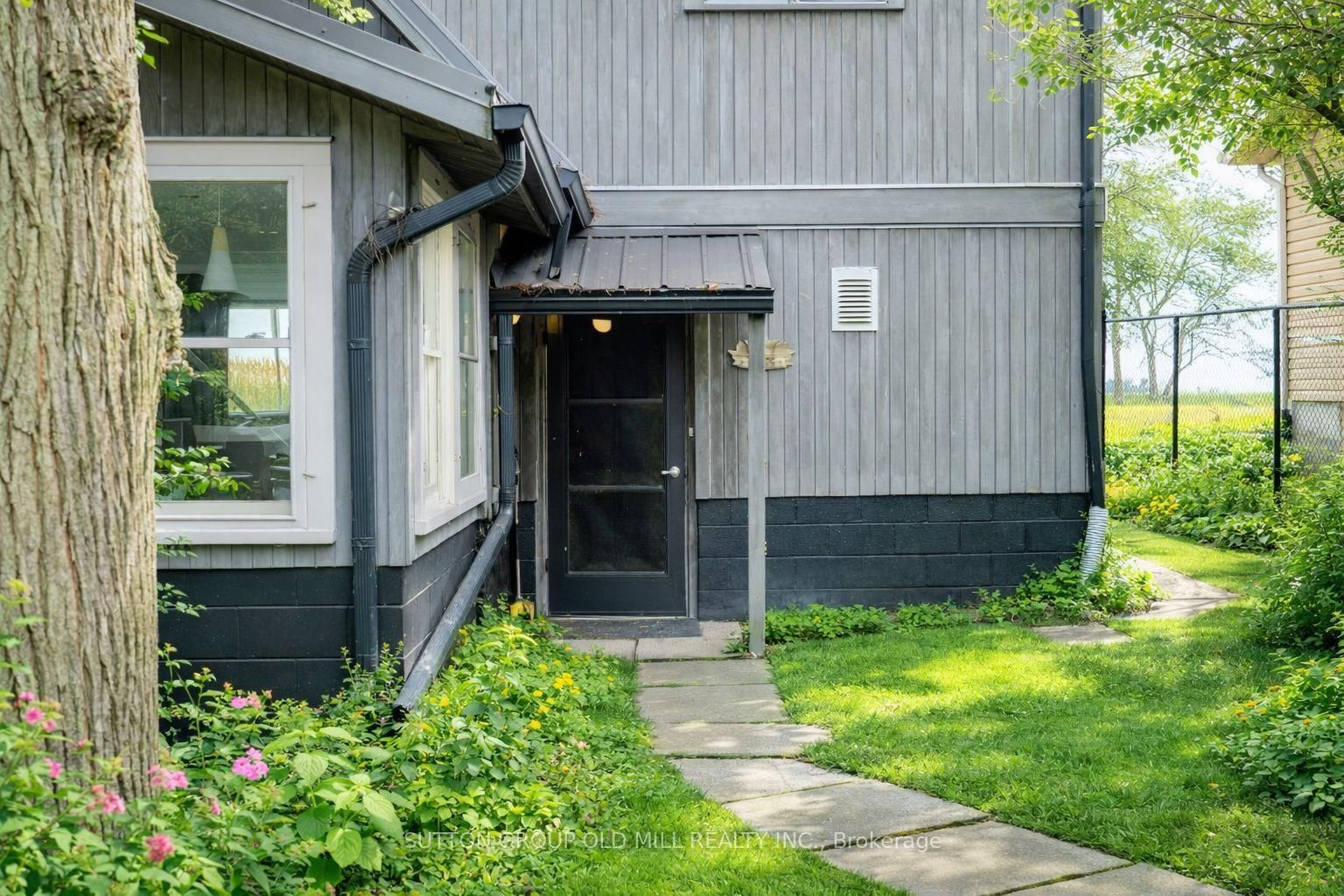 25 Lakeshore Road W • Port Colborne, ON photo 34