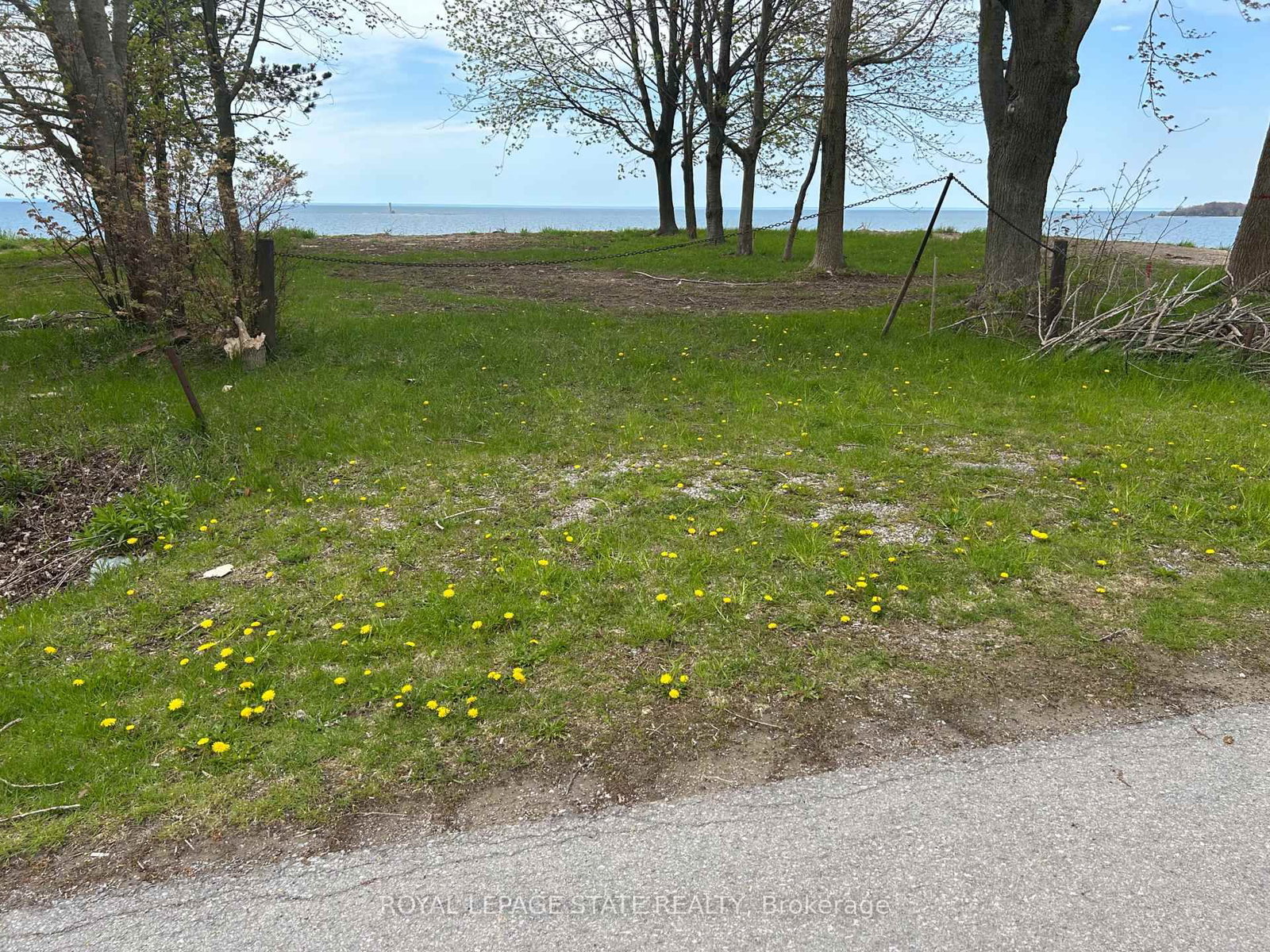 55 Villella Road • Haldimand, ON photo 1
