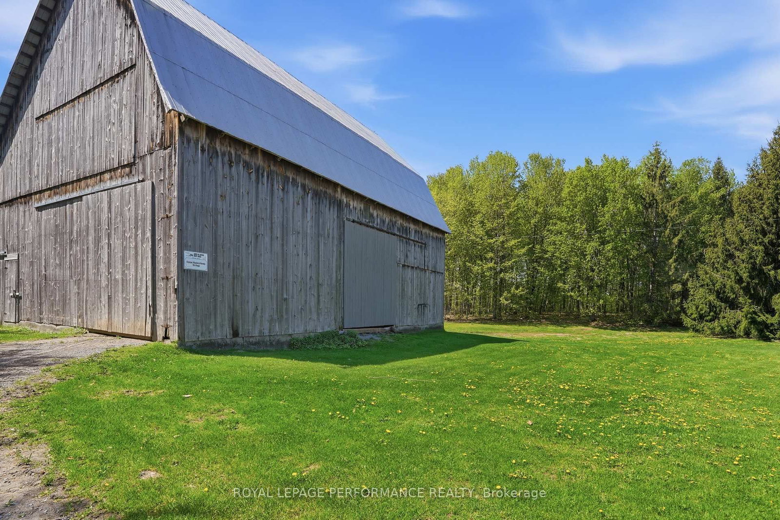 1980 Concession 1 Road • Alfred and Plantagenet, ON photo 31