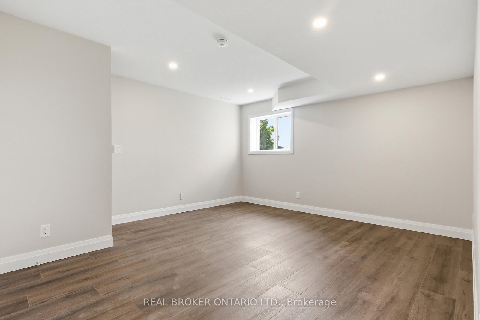 29 Weymouth Street • #20 • Woolwich, ON photo 28