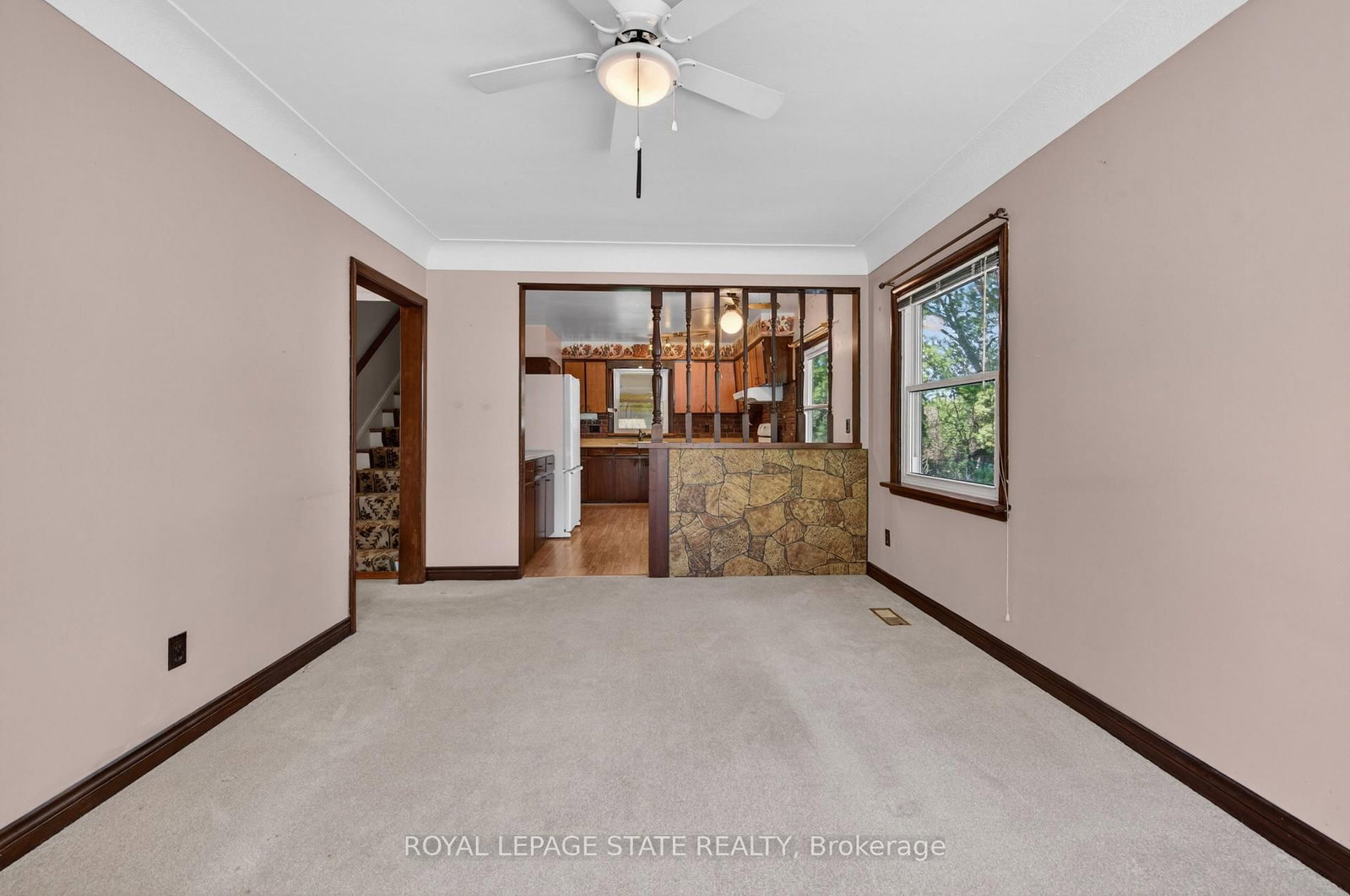 16 Brodick Street • Hamilton, ON photo 13