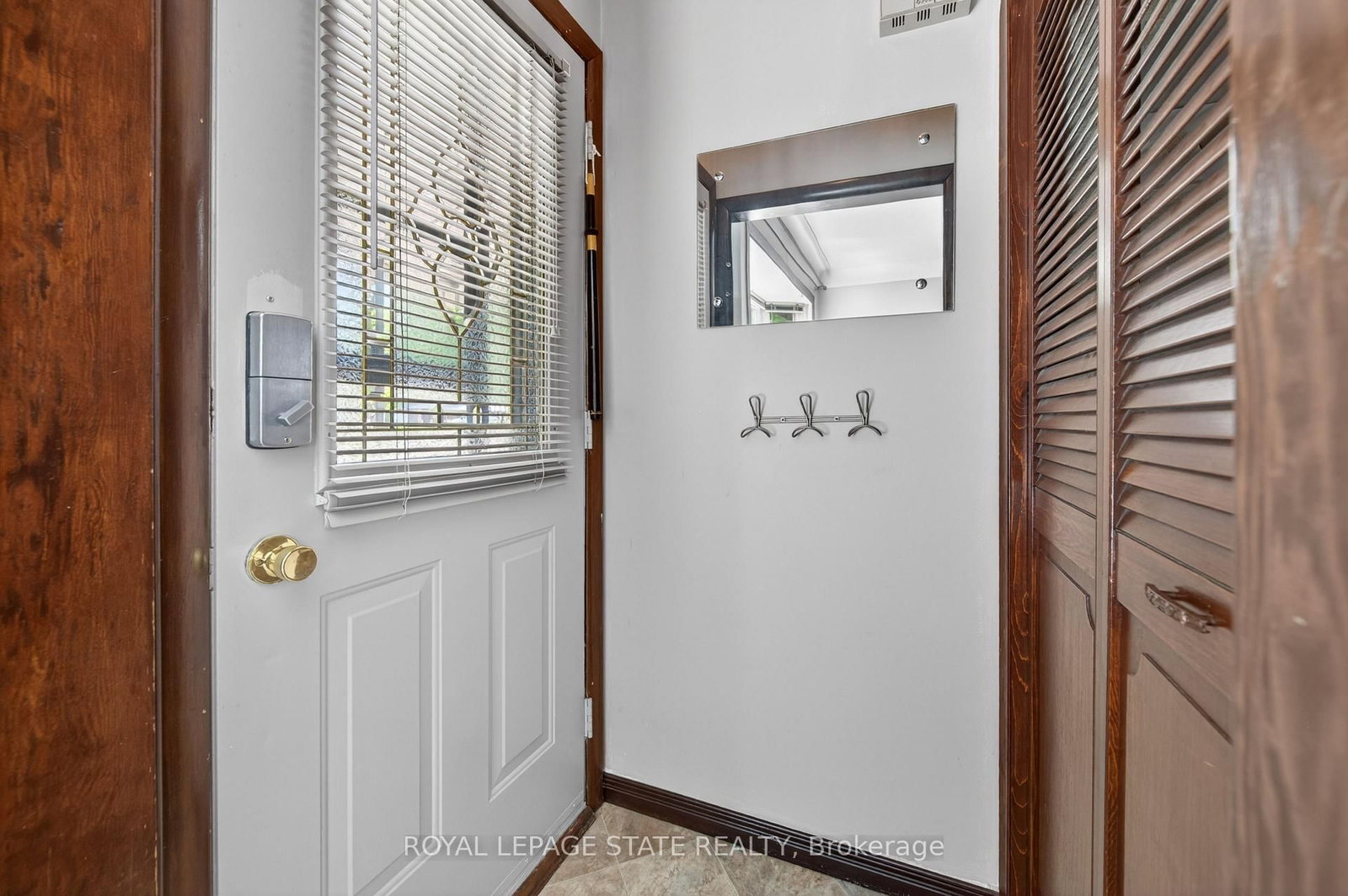 16 Brodick Street • Hamilton, ON photo 15
