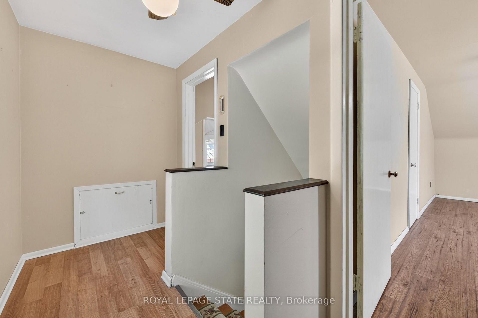 16 Brodick Street • Hamilton, ON photo 25
