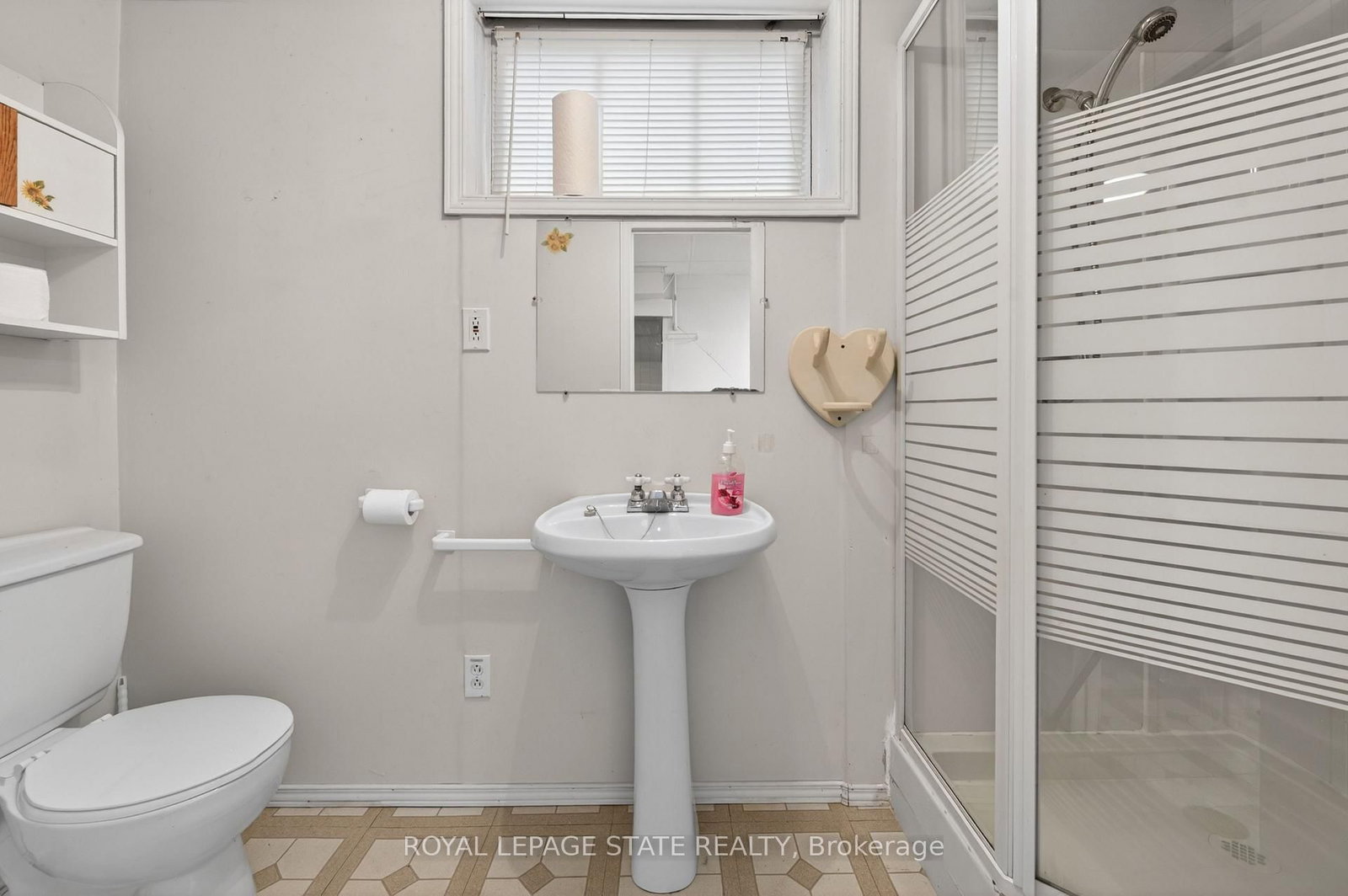 16 Brodick Street • Hamilton, ON photo 35