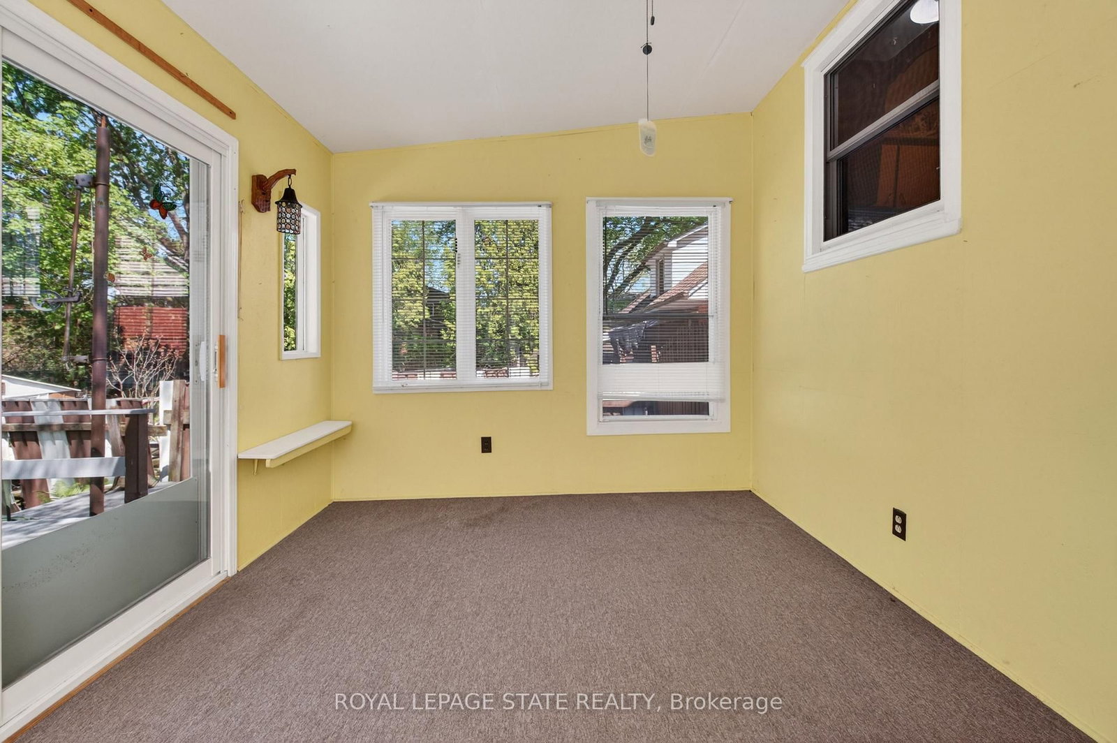 16 Brodick Street • Hamilton, ON photo 39