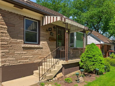 16 Brodick Street • Hamilton, ON photo 4