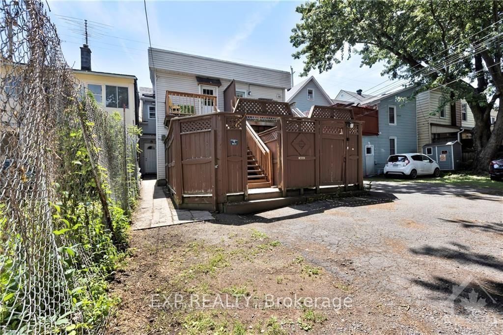 277 St Patrick Street • Ottawa, ON photo 22