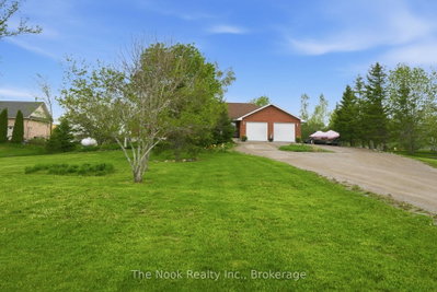 4 McGillivray Lane — photo 6