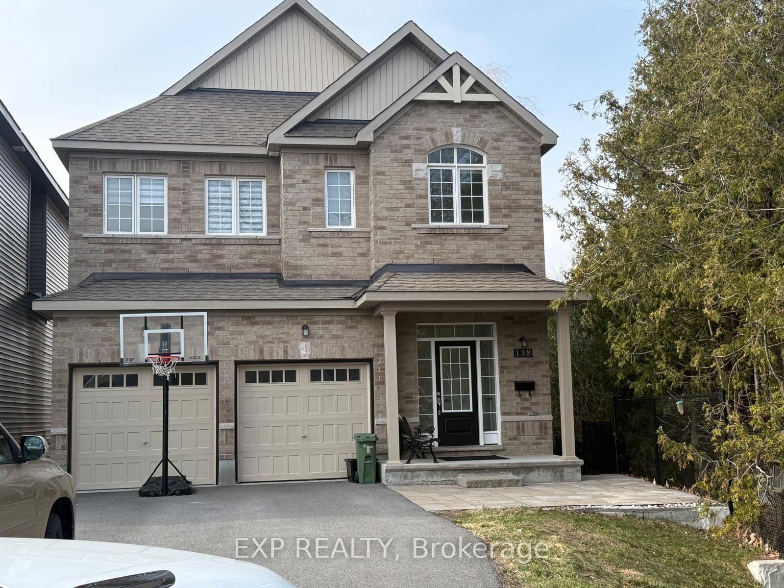138 RYLAND Street, Ottawa, ON