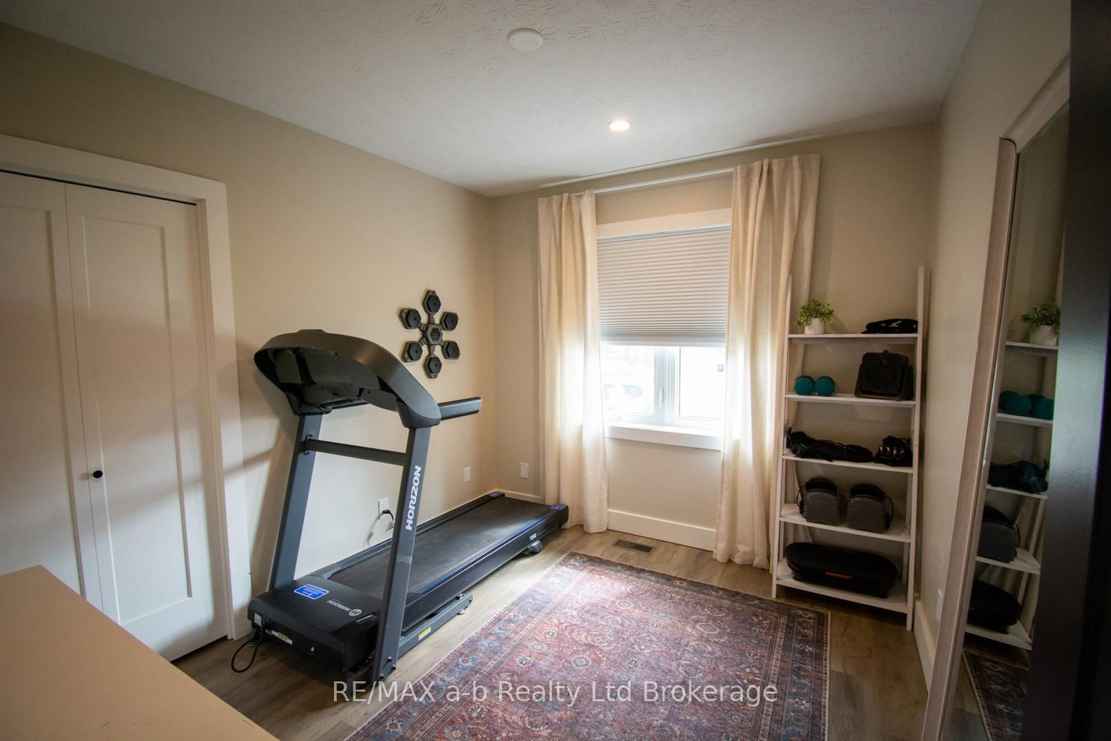 3 Belfast Circle • Tillsonburg, ON photo 21