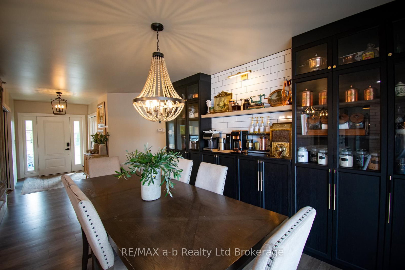 3 Belfast Circle • Tillsonburg, ON photo 9