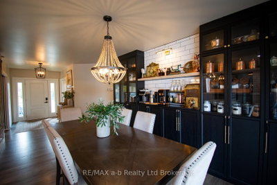 3 Belfast Circle • Tillsonburg, ON photo 9