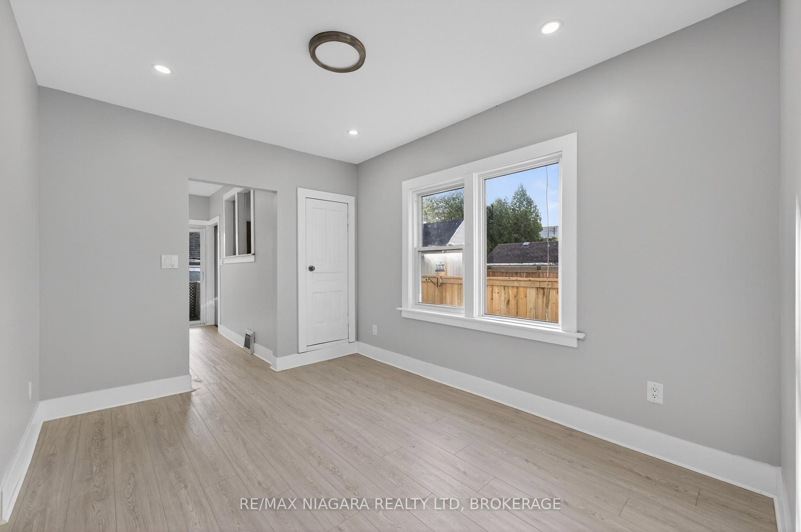 173 Lake Street • St. Catharines, ON photo 18