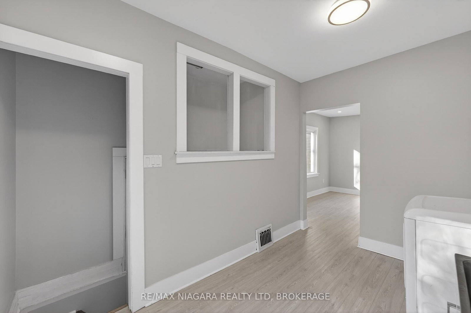 173 Lake Street • St. Catharines, ON photo 34