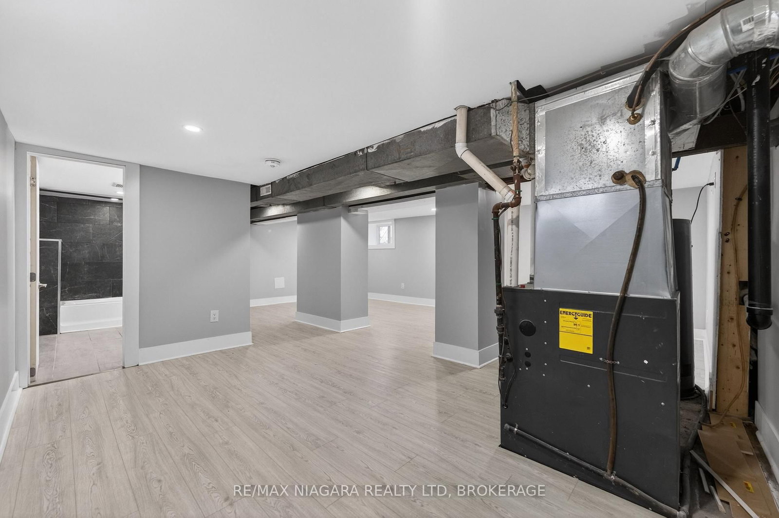 173 Lake Street • St. Catharines, ON photo 36