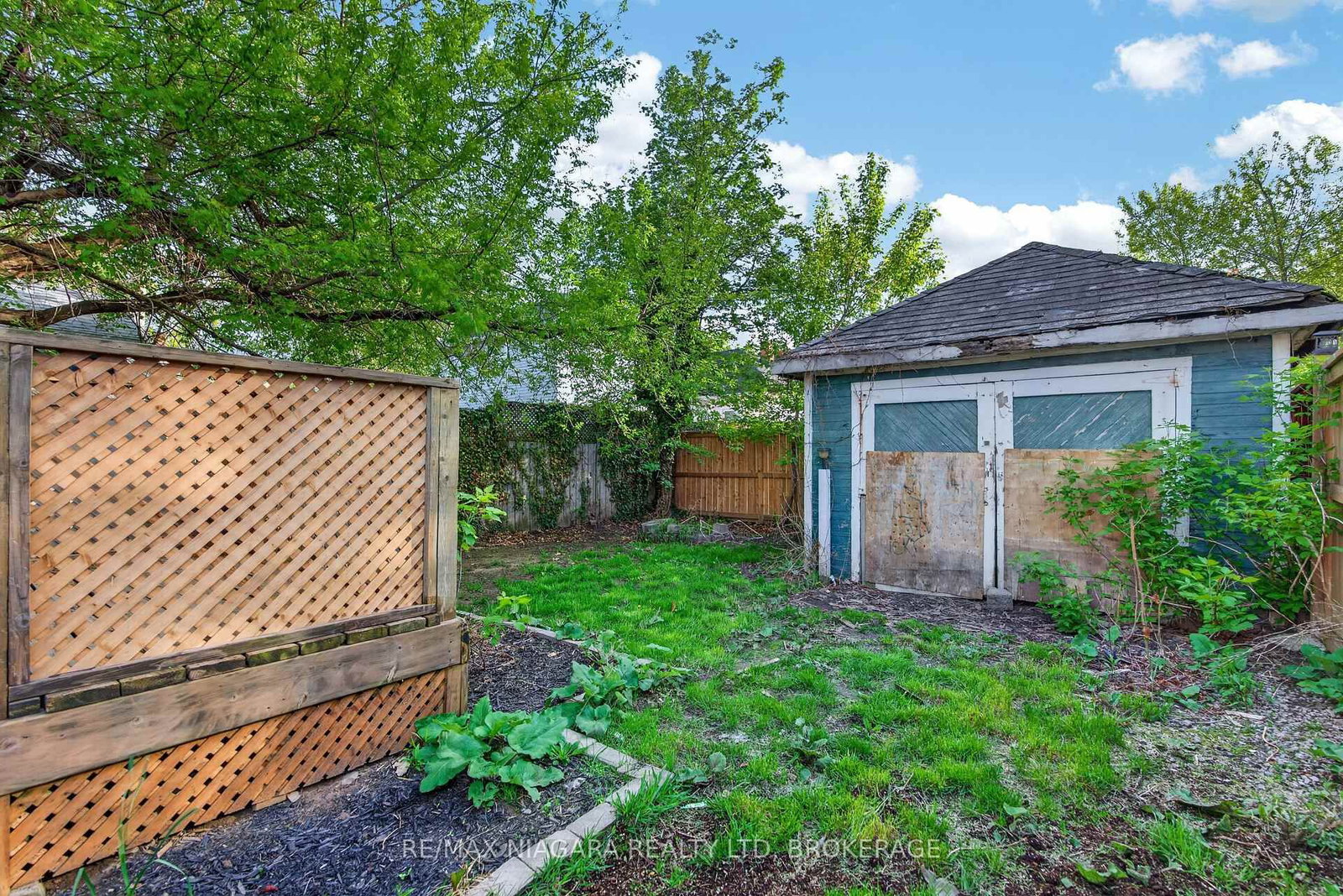 173 Lake Street • St. Catharines, ON photo 48