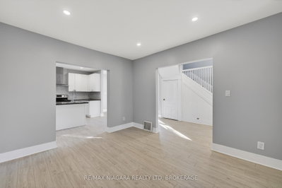 173 Lake Street • St. Catharines, ON photo 6
