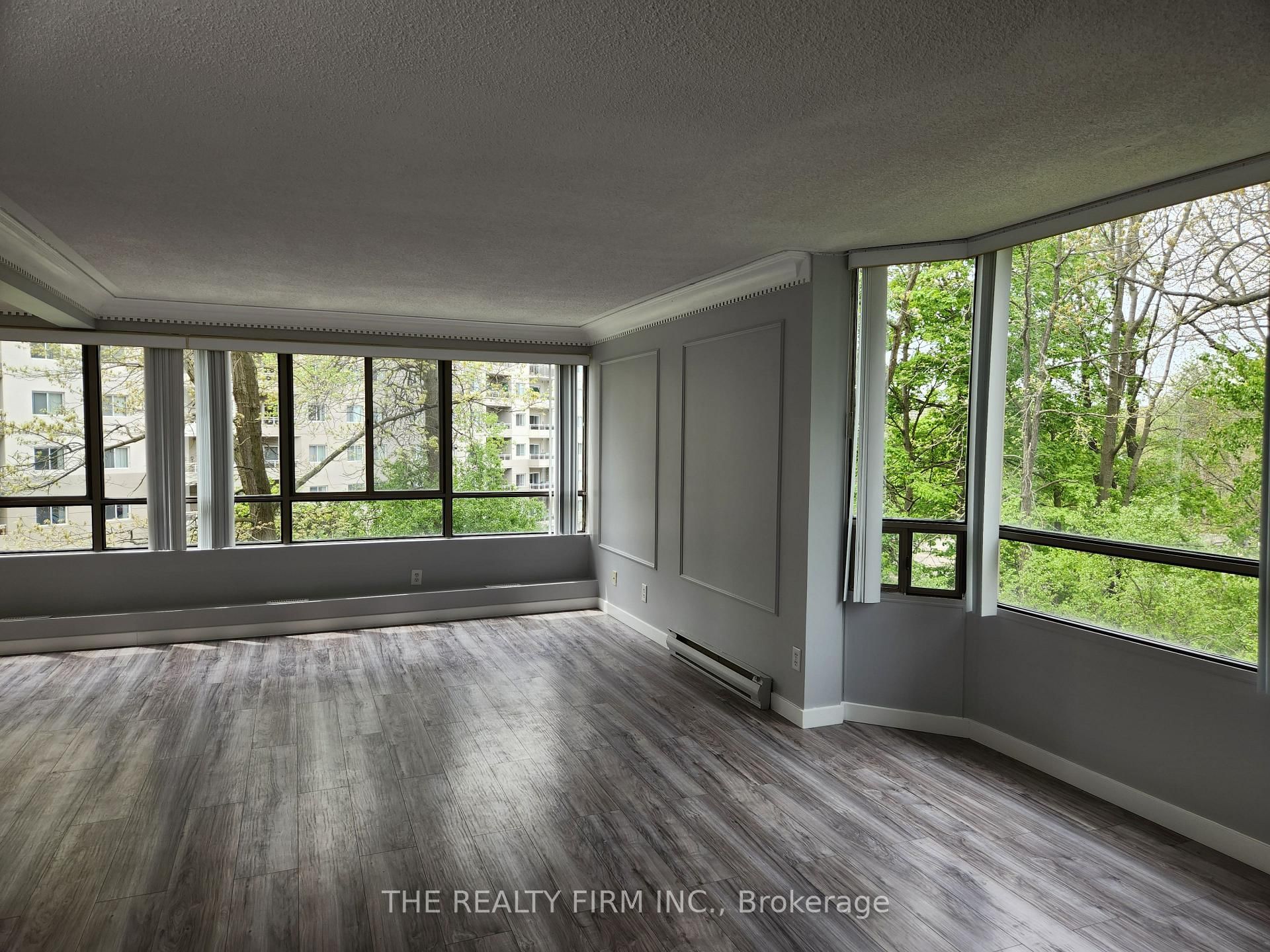 570 Proudfoot Lane, Unit 309