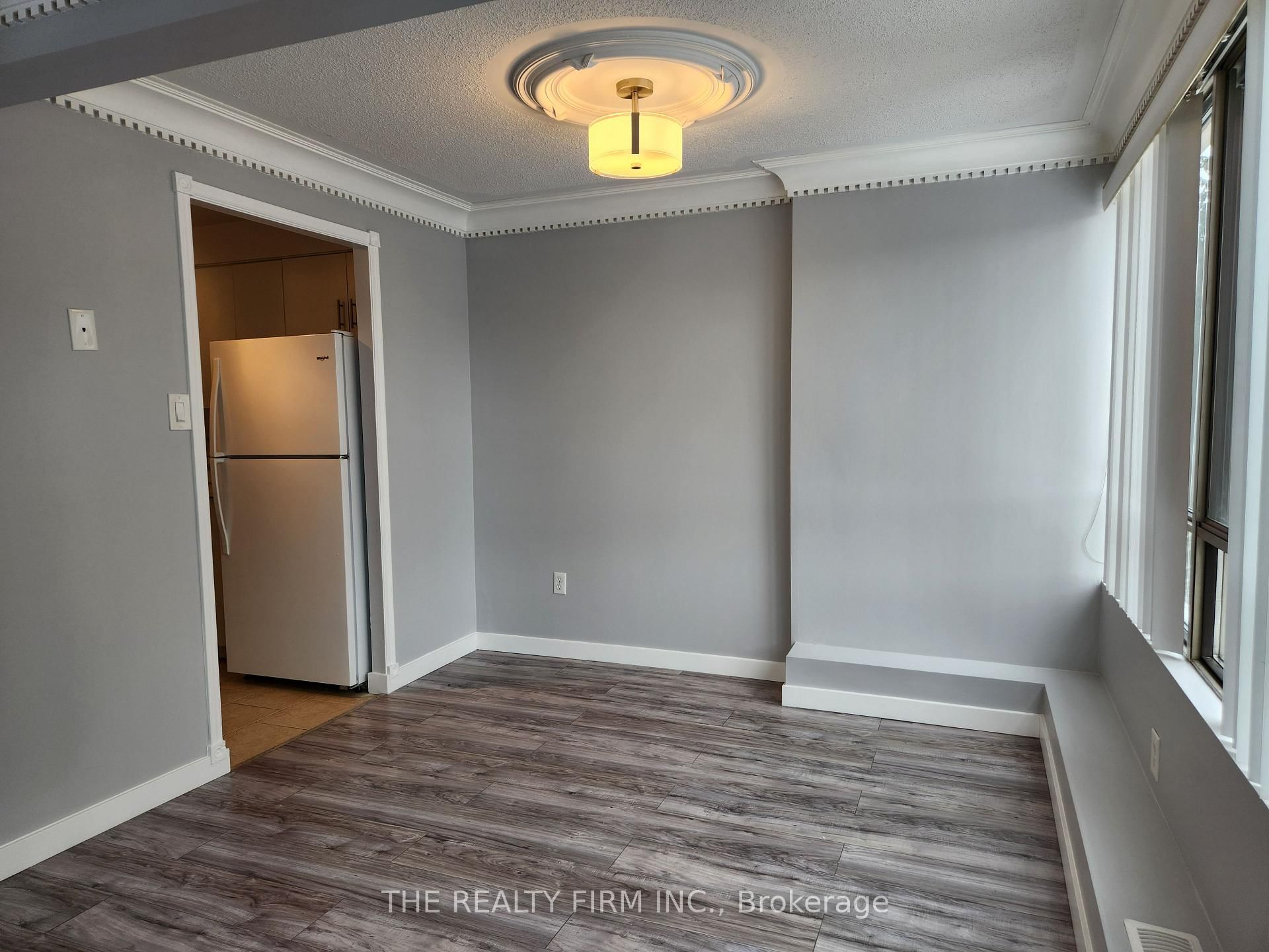 570 Proudfoot Lane, Unit 309