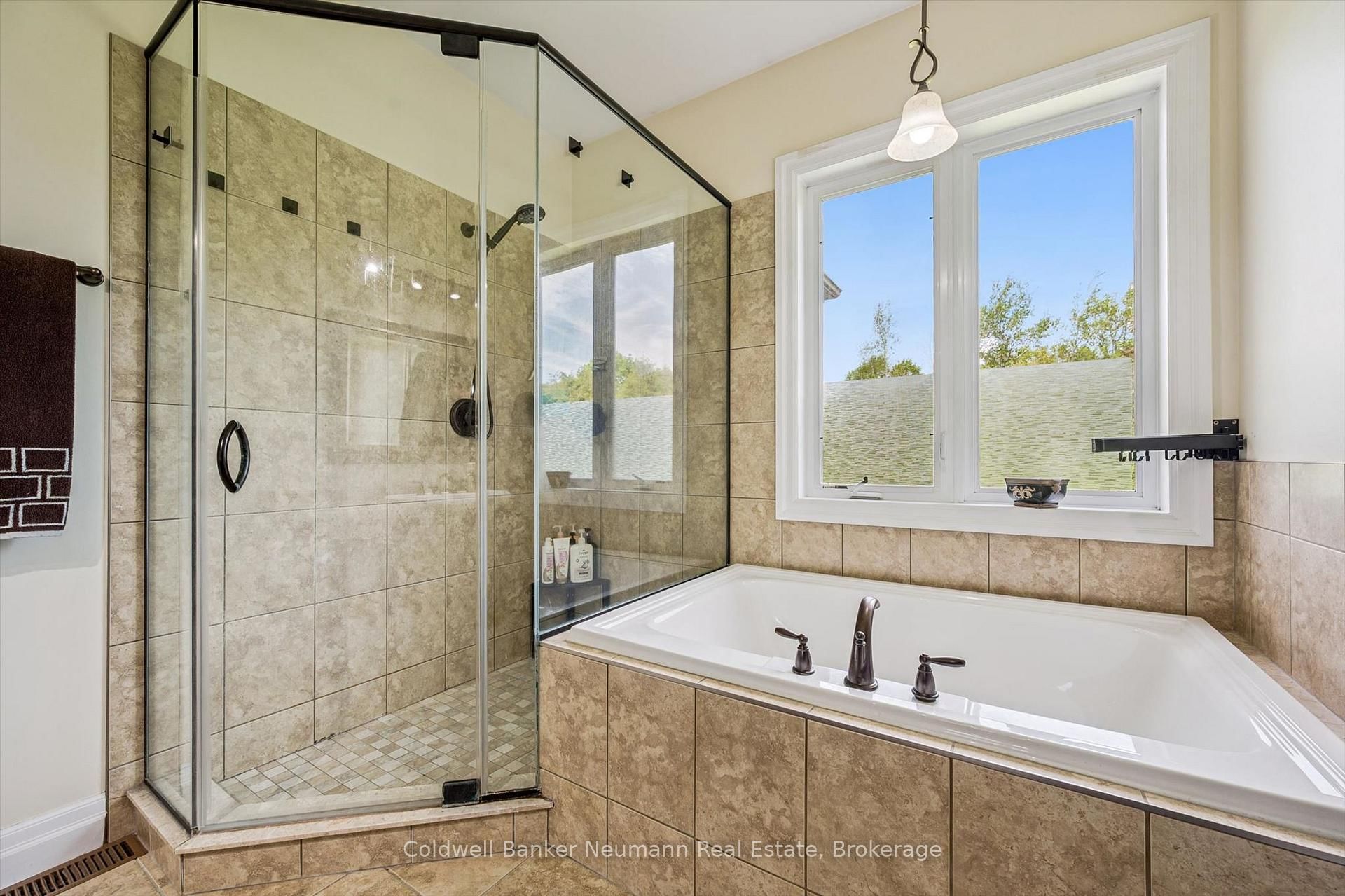 6592 Forestell Road