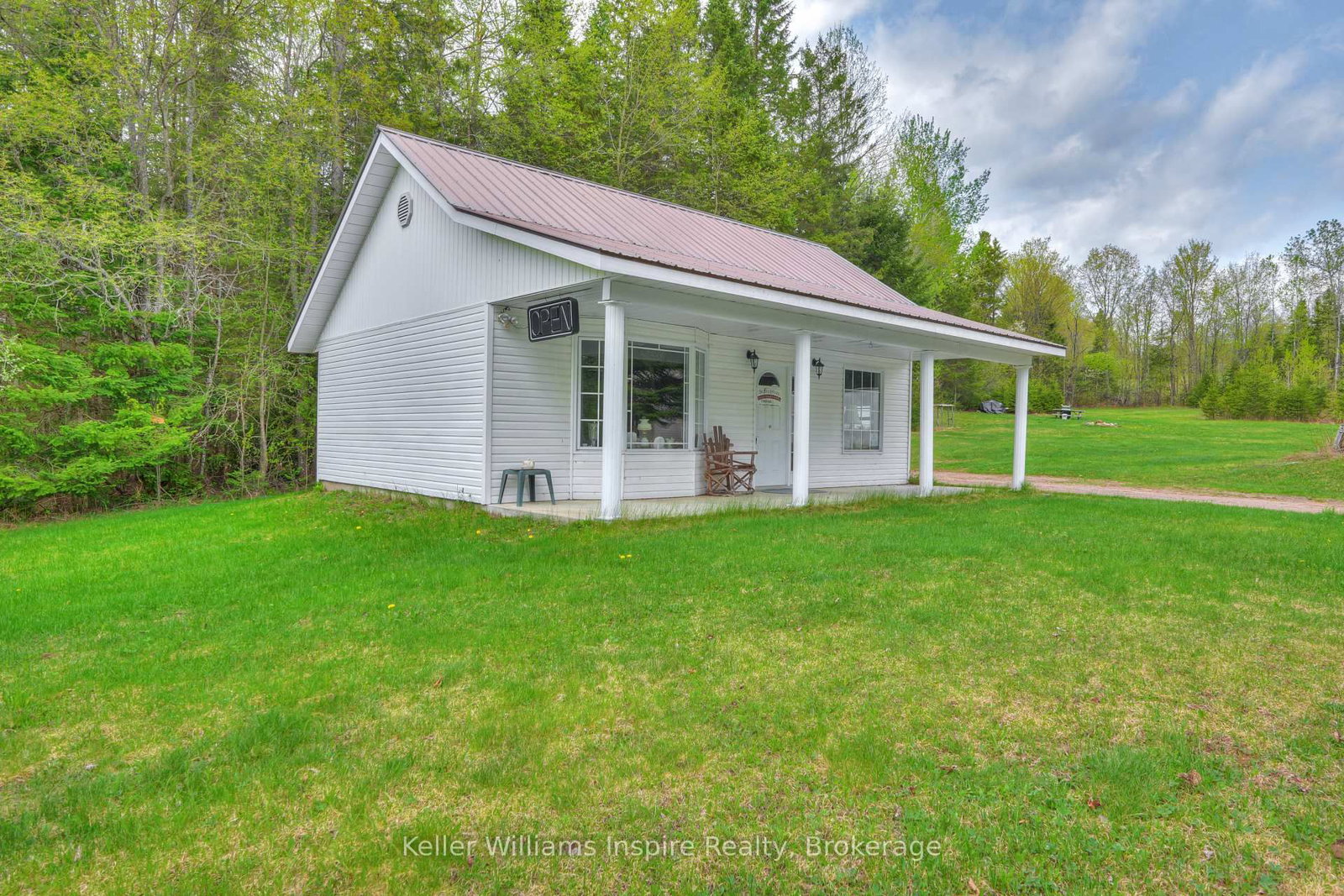 5311 Loop Road • Highlands East, ON photo 8