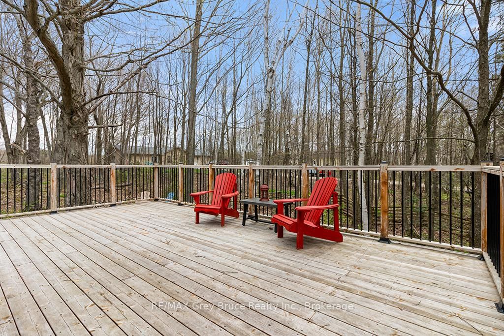 46 Maple Golf Crescent • Northern Bruce Peninsula, ON photo 10