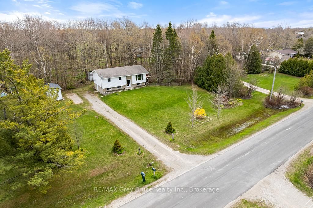 46 Maple Golf Crescent • Northern Bruce Peninsula, ON photo 13