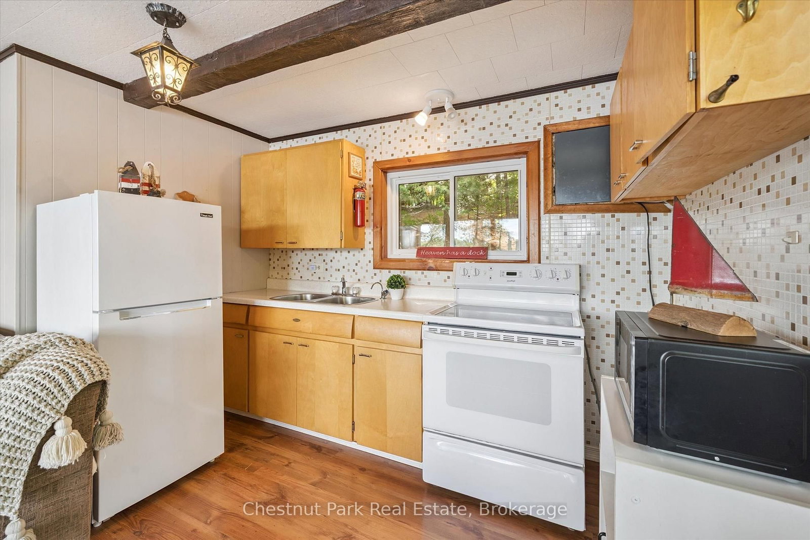 1492 #3 North Shore Road • Muskoka Lakes, ON photo 10
