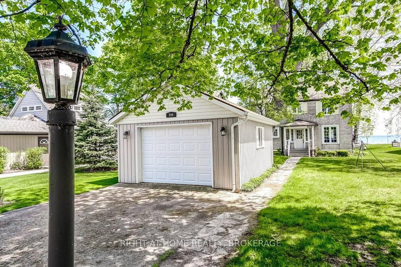306 Prospect Point Road S