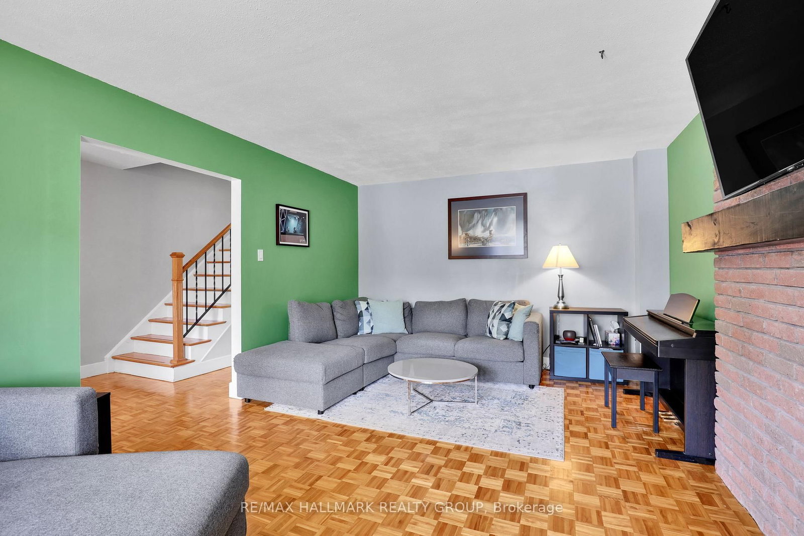 Listing Image 7