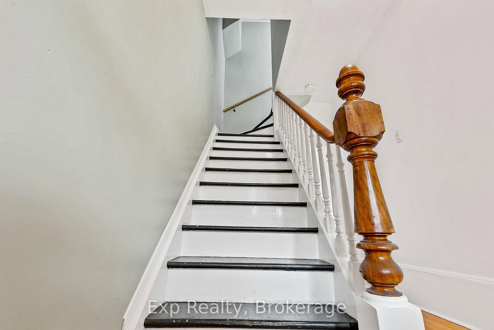 584 Maiden Lane • Peterborough, ON photo 20