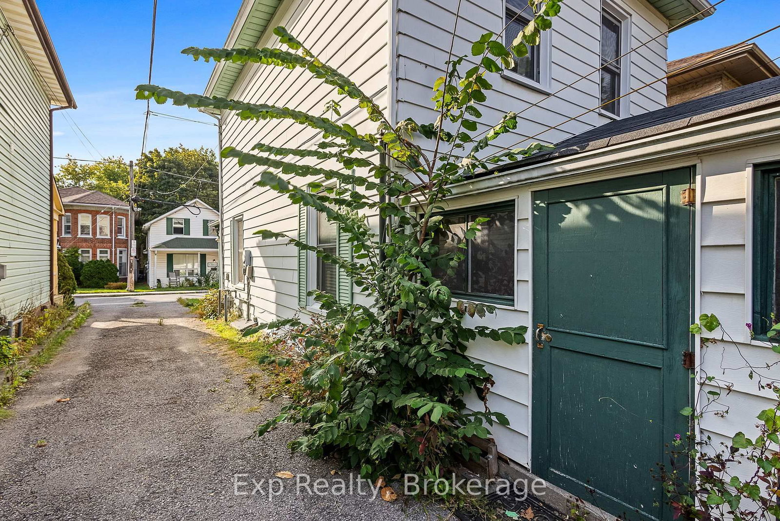 584 Maiden Lane • Peterborough, ON photo 31