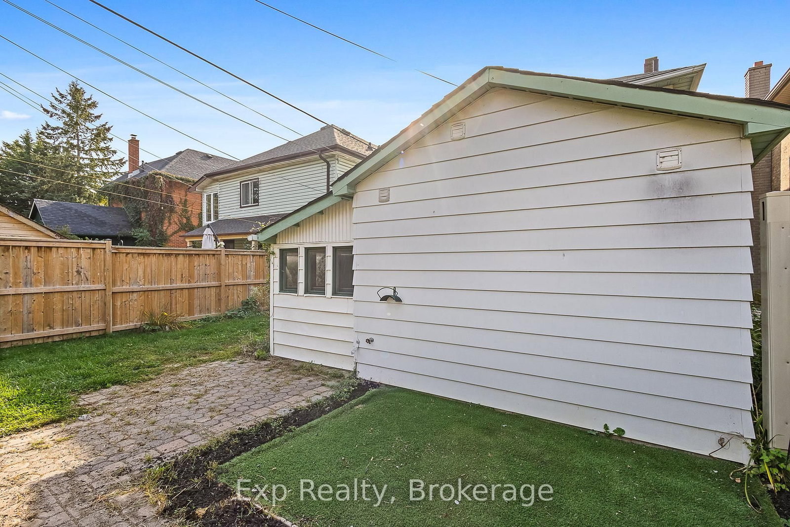 584 Maiden Lane • Peterborough, ON photo 33
