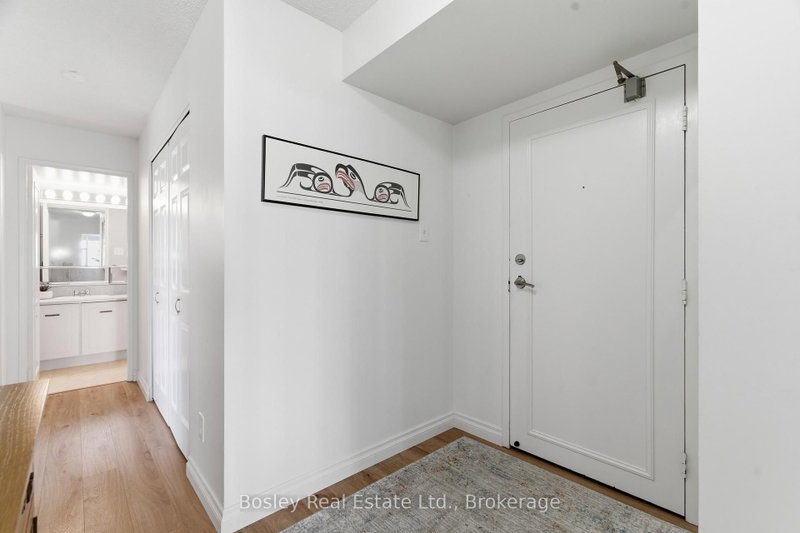 503 - 23 Woodlawn Road E
