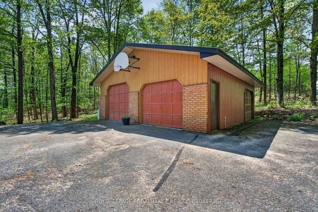 4362 Sills Bay Road
