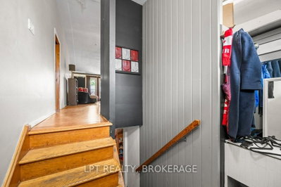 3 Holland Crescent — photo 5