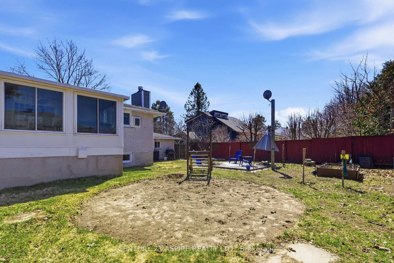 93 Frontenac Crescent • Deep River, ON photo 37