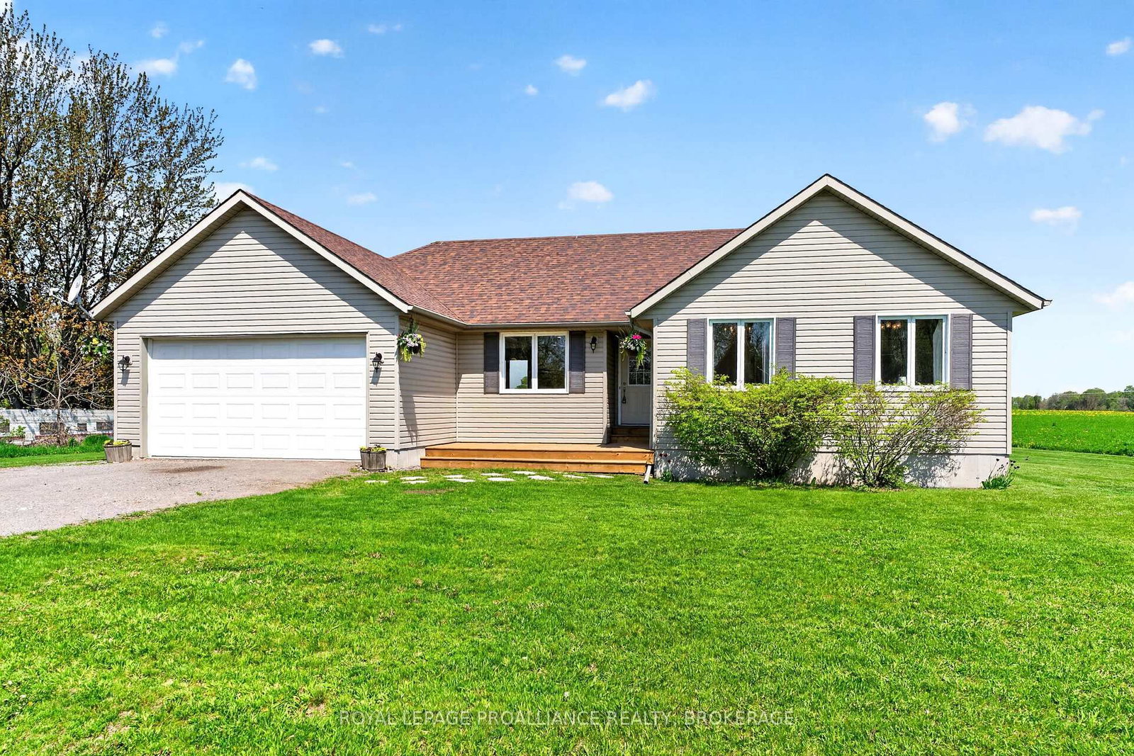 15268 County Road 21, Brighton, Ontario K0K 1H0