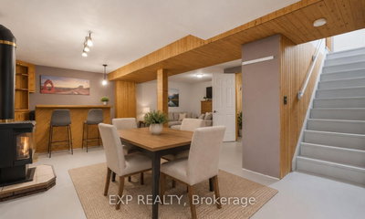 8 Abbott Lane — more photos