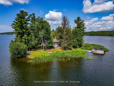 71 Northwoods Drive Island