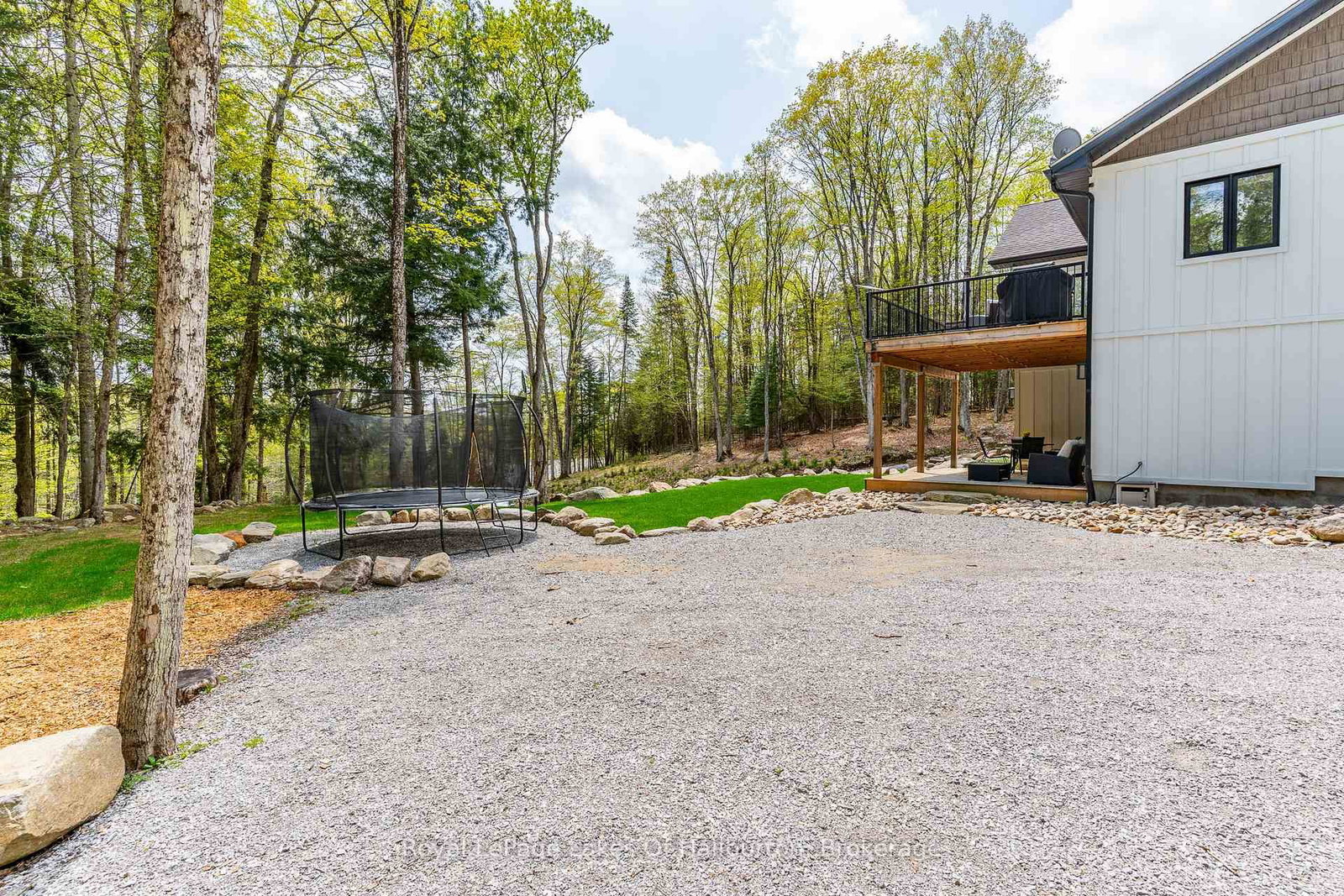 51 Glebe Road • Dysart et al, ON photo 39
