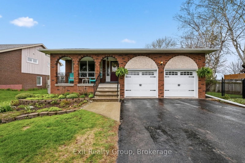 168 North Shore Road