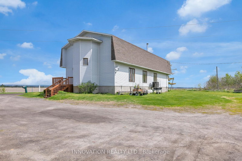 1270 Concession 8 Road