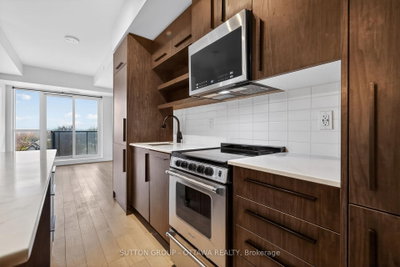 560 RIDEAU Street • #509 • Ottawa, ON photo 3